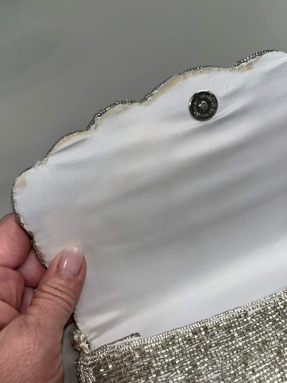 La Regale Silver Scallop Beaded Clutch / Shoulder Bag - Picture 12 of 16